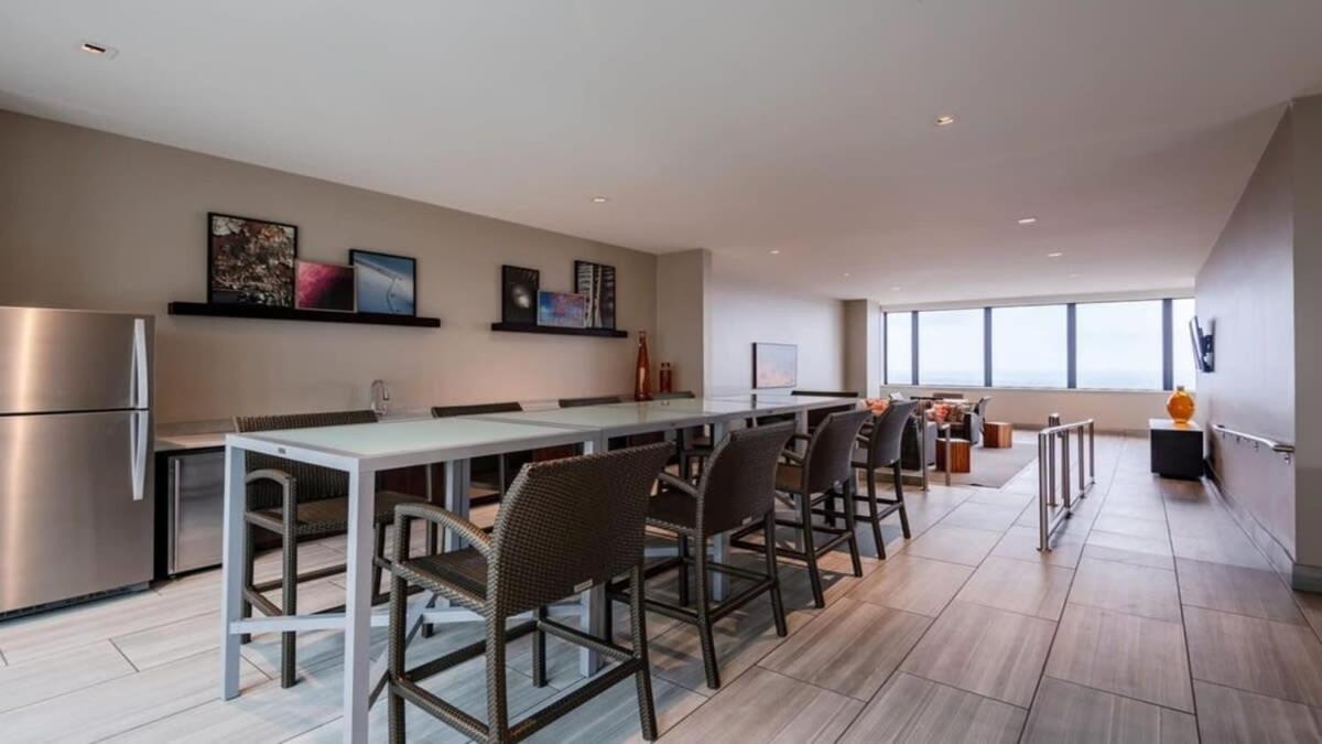 22Nd Fl Bold Cozysuites With Pool, Gym Dallas Exterior foto